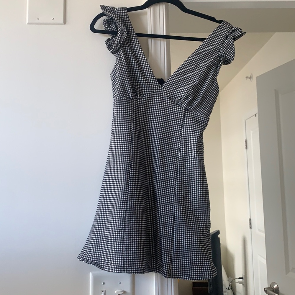 Black and white dress